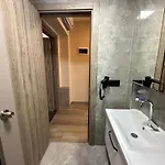 Hotel Parla Park *