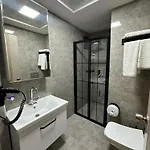 Hotel Parla Park