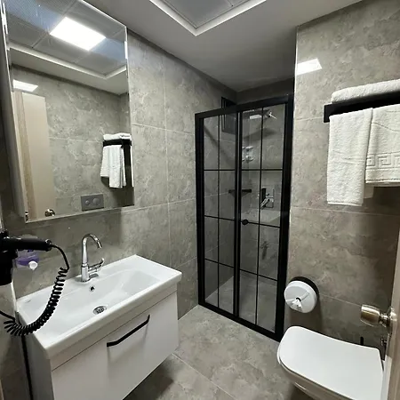 Otel Parla Park 1-2 Turizm